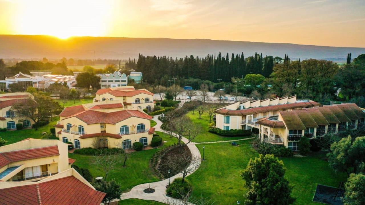 Pastoral Hotel - Kfar Blum Экстерьер фото