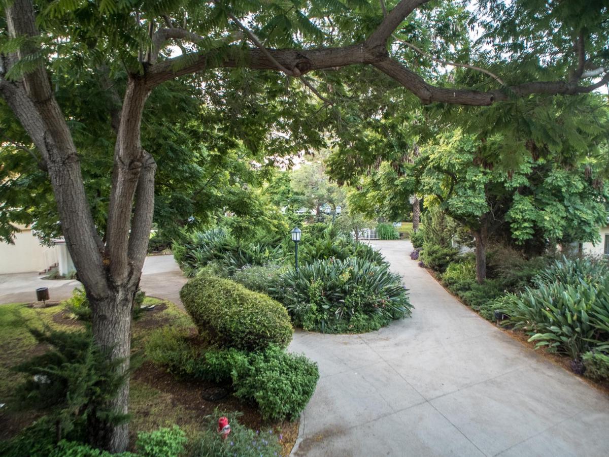 Pastoral Hotel - Kfar Blum Экстерьер фото